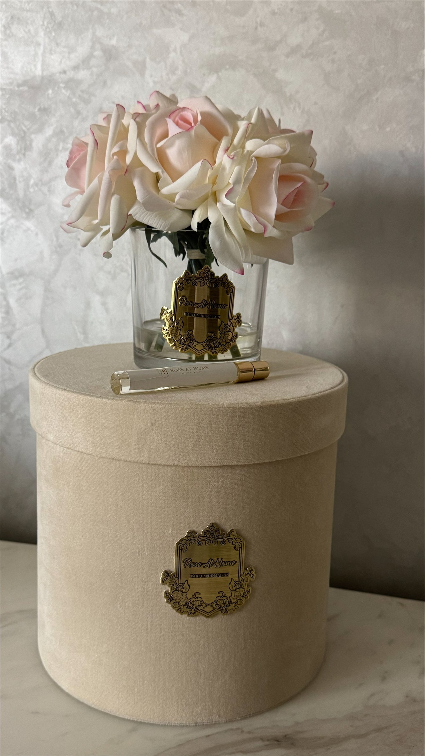 The 6 Roses Arrangement
